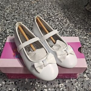 Jumping Jacks Balleto Marcy Ballet Flats Slip On White Bow Rubber Sole Girls 7.5